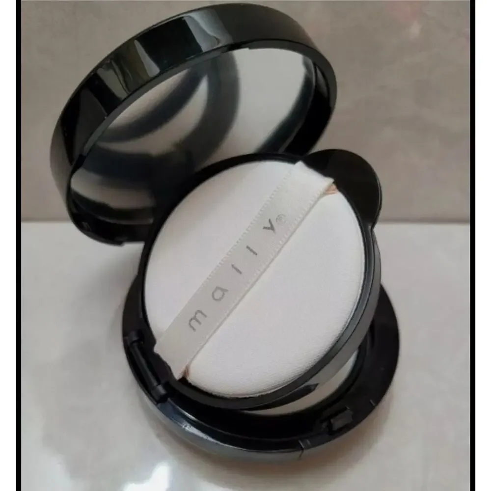 Mally Beauty Flawless Finish Foundation - Light